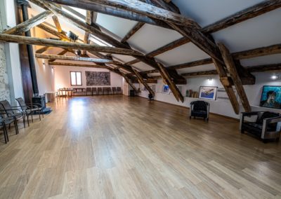 Salle de répétition et réunion au 1er étage